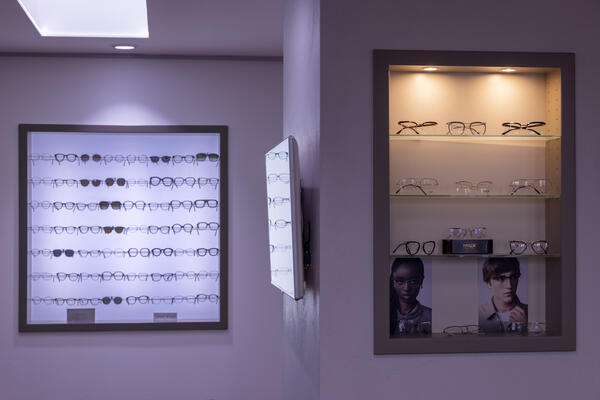 Optiker 1, Impression 1